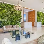 Penthouse Garden *