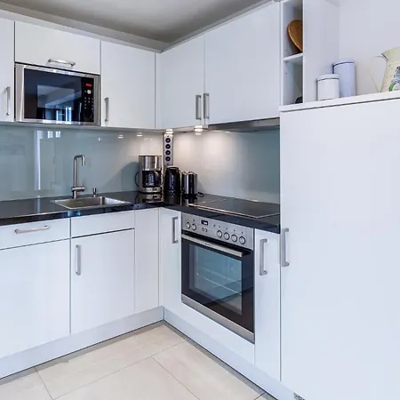 Penthouse Garden アパート